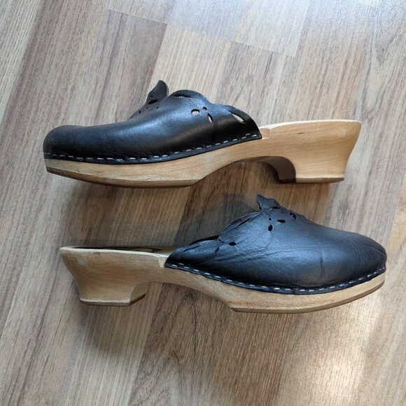 Swedish Hasbeens Black Leather Toffel Clogs Wood Heel EU 40 (Right Damaged) - Picture 3 of 9